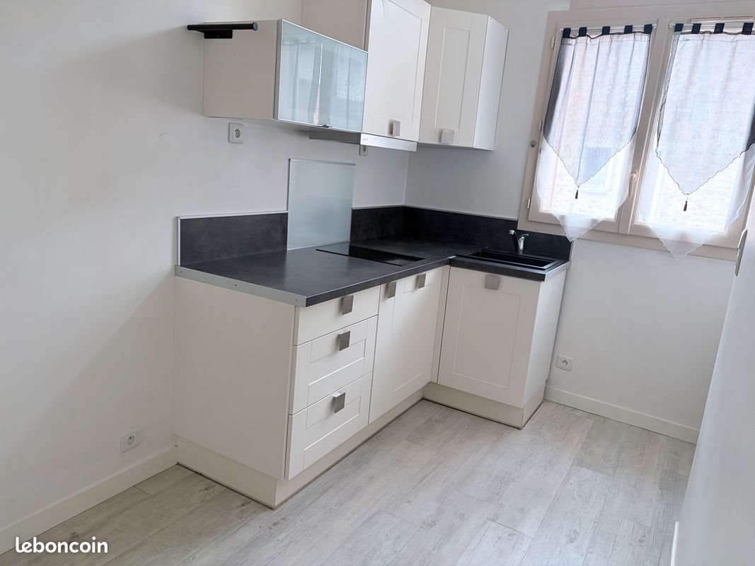 Appartement à louer, 27m², Brueil-en-Vexin