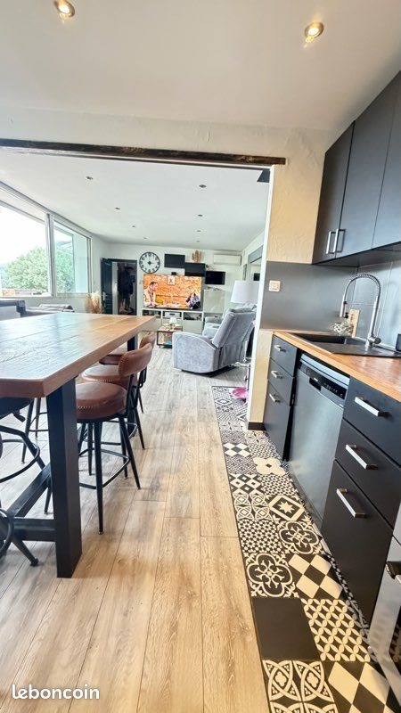 Maison à vendre, 115m², Le Revest-les-Eaux