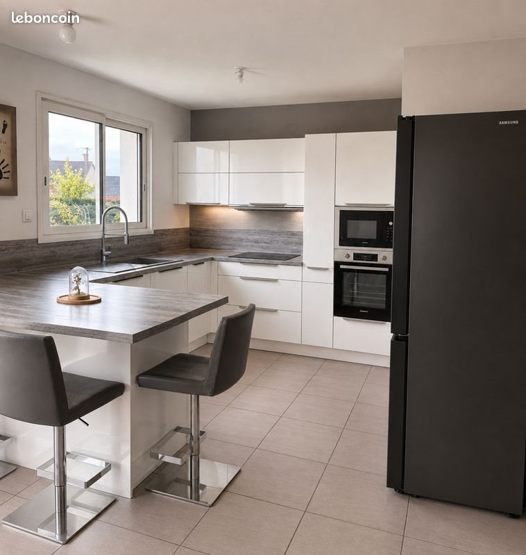 Maison à louer, 90m², Vion
