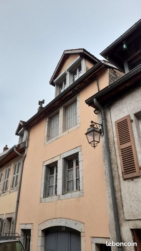 Appartement à louer, 40m², Poligny