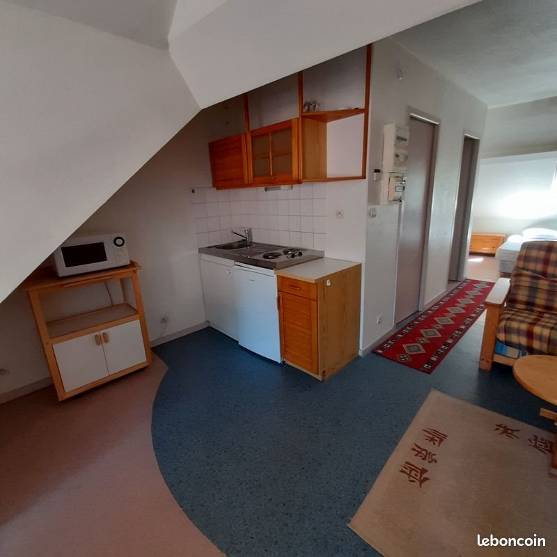 Appartement à louer, 40m², Poligny
