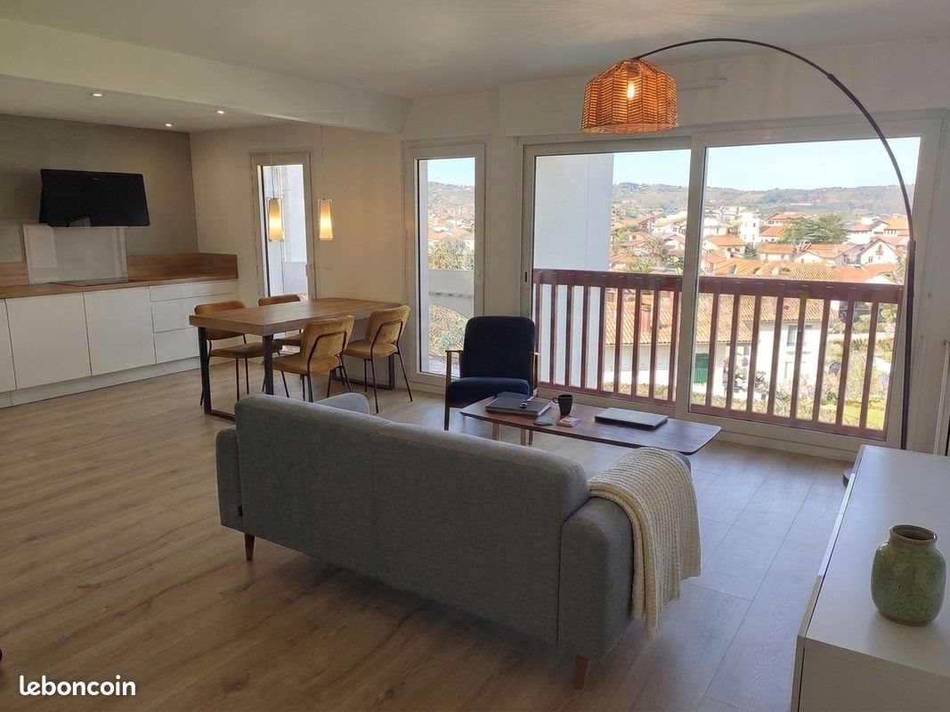 Appartement à louer, 61m², Hendaye