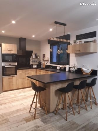 Maison à louer, 80m², Mercuer