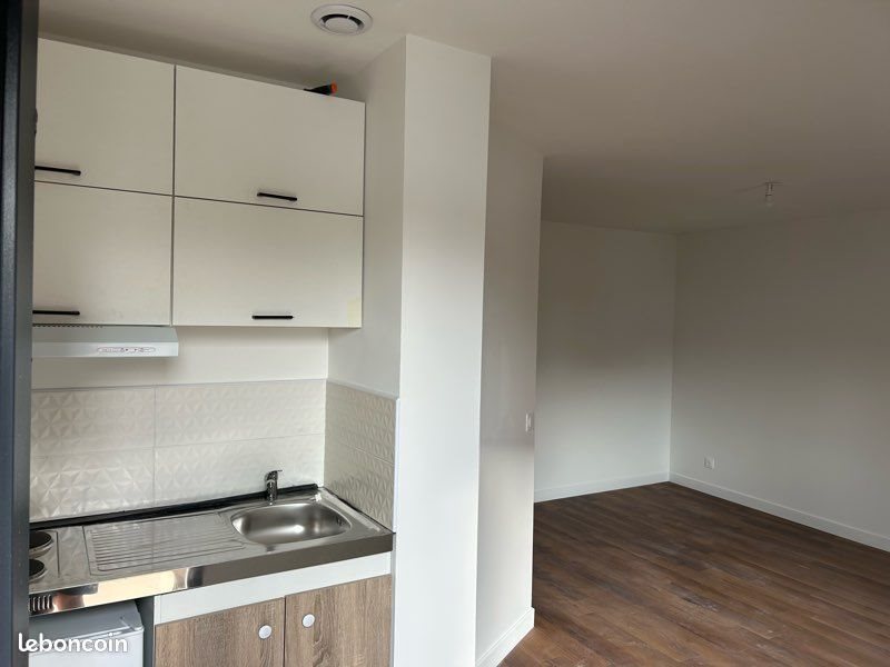 Appartement à louer, 26m², Pont-de-Metz