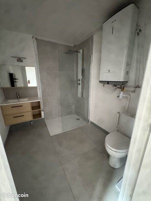 Appartement à louer, 26m², Pont-de-Metz
