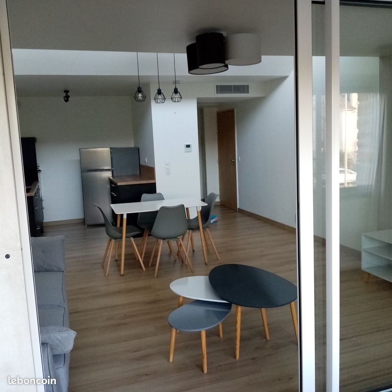 Appartement à louer, 55m², Luc-la-Primaube