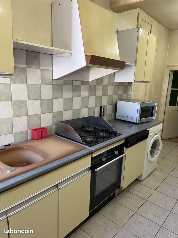 Appartement à louer, 60m², Moulins-Engilbert