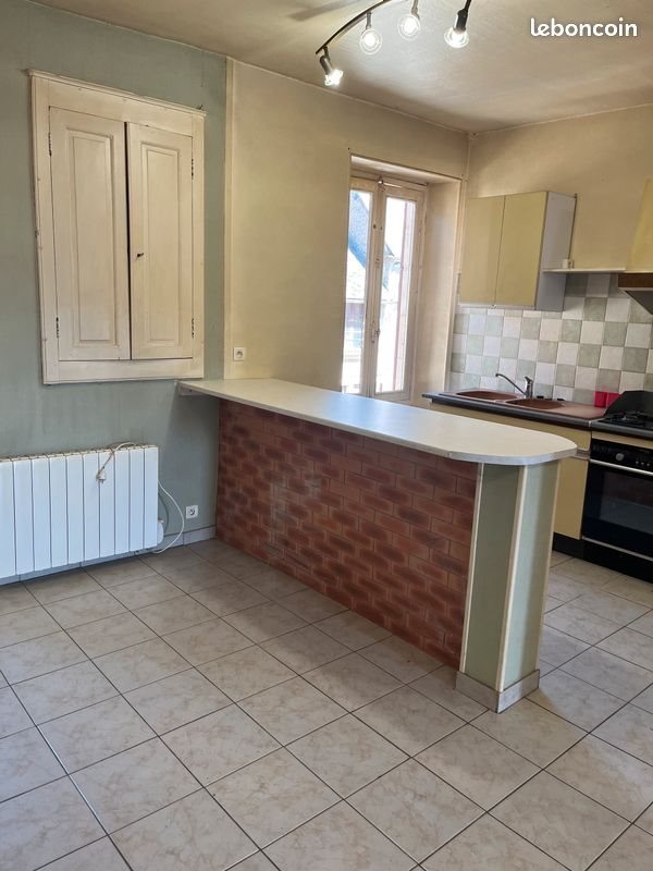 Appartement à louer, 60m², Moulins-Engilbert