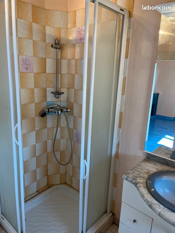 Appartement à louer, 60m², Moulins-Engilbert
