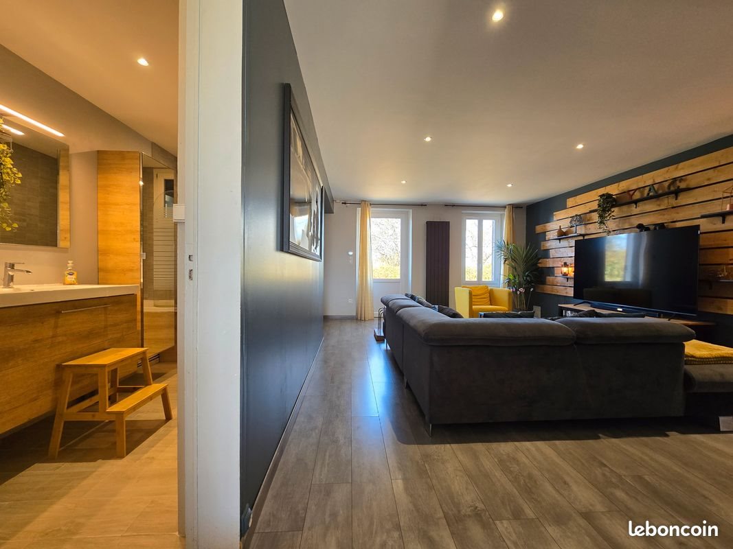 Maison à vendre, 121m², Sainte-Croix-du-Mont
