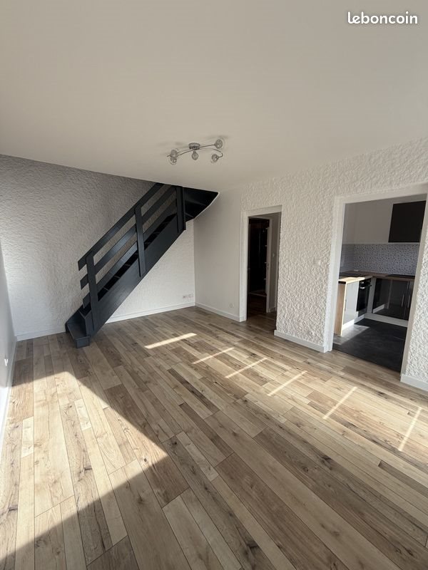 Appartement à louer, 53m², Fénay
