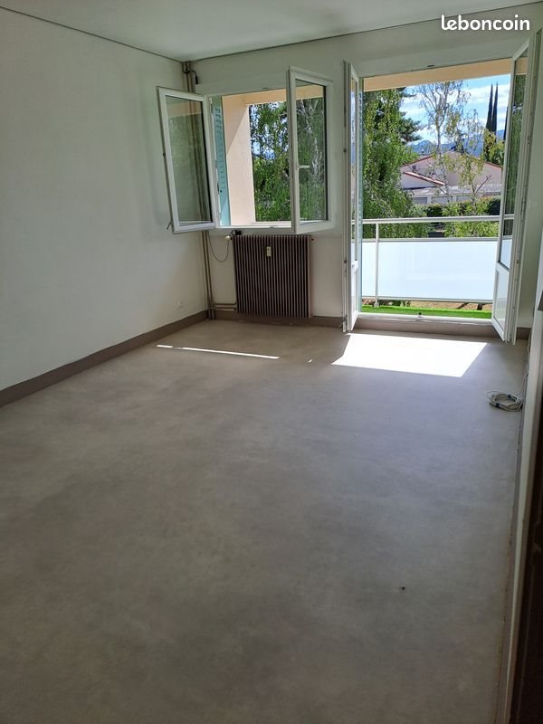 Appartement à louer, 50m², Riom