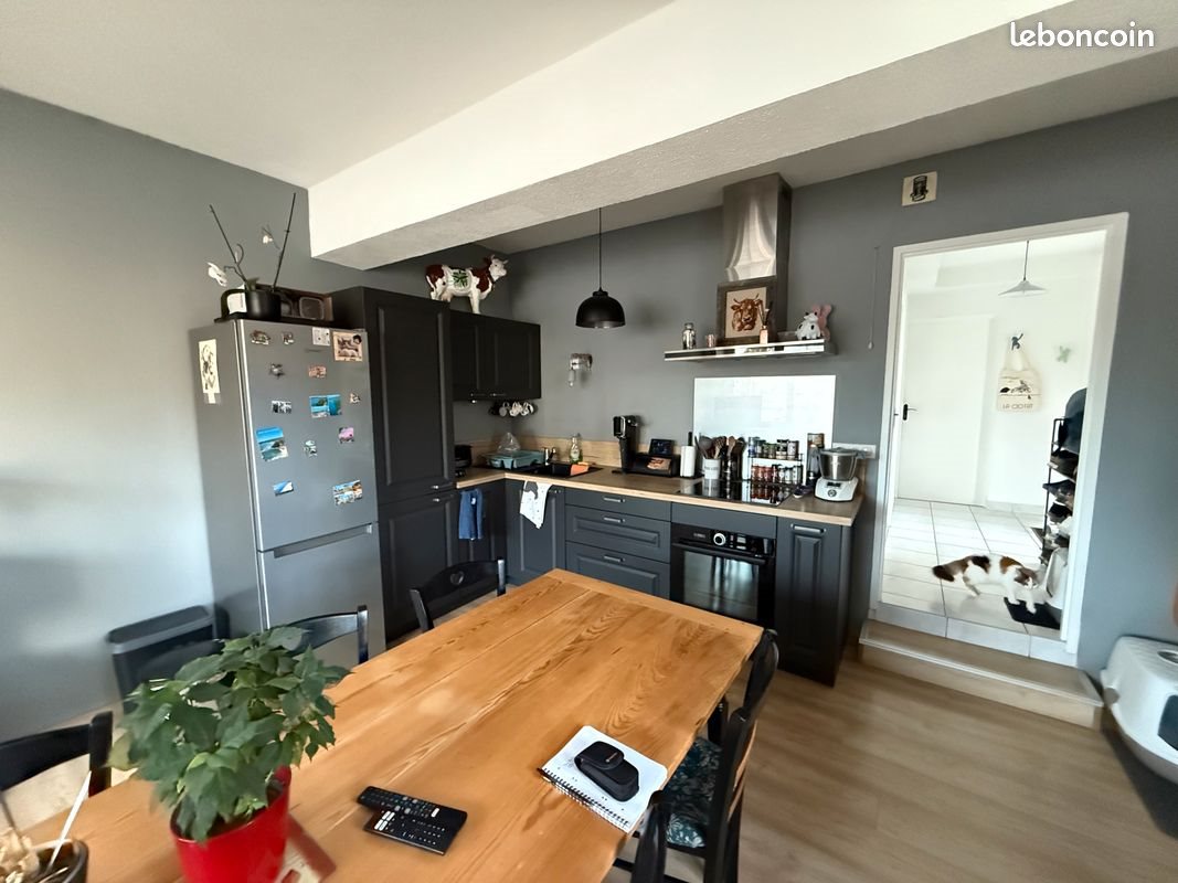 Appartement à louer, 55m², Arc-sous-Cicon