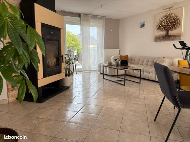 Maison à louer, 113m², Payns