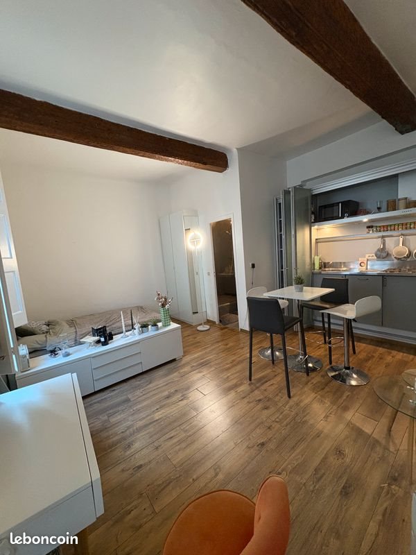 Appartement à louer, 28m², Aix-en-Provence