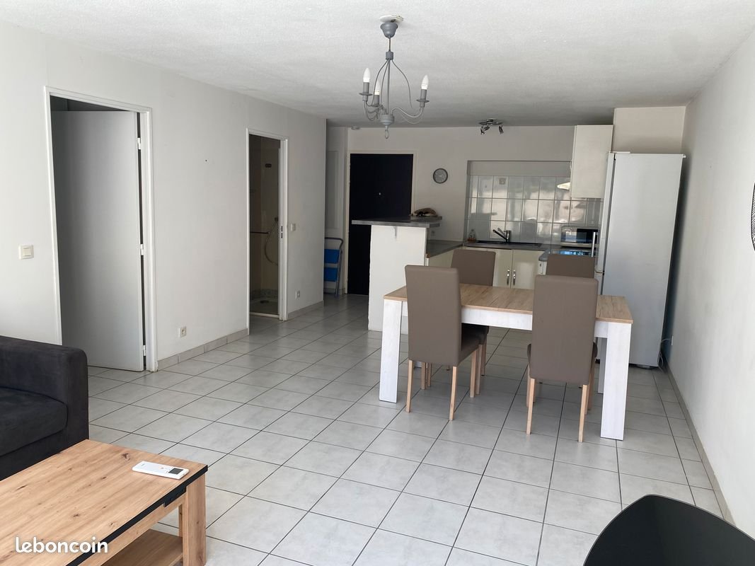 Appartement à louer, 50m², Castries