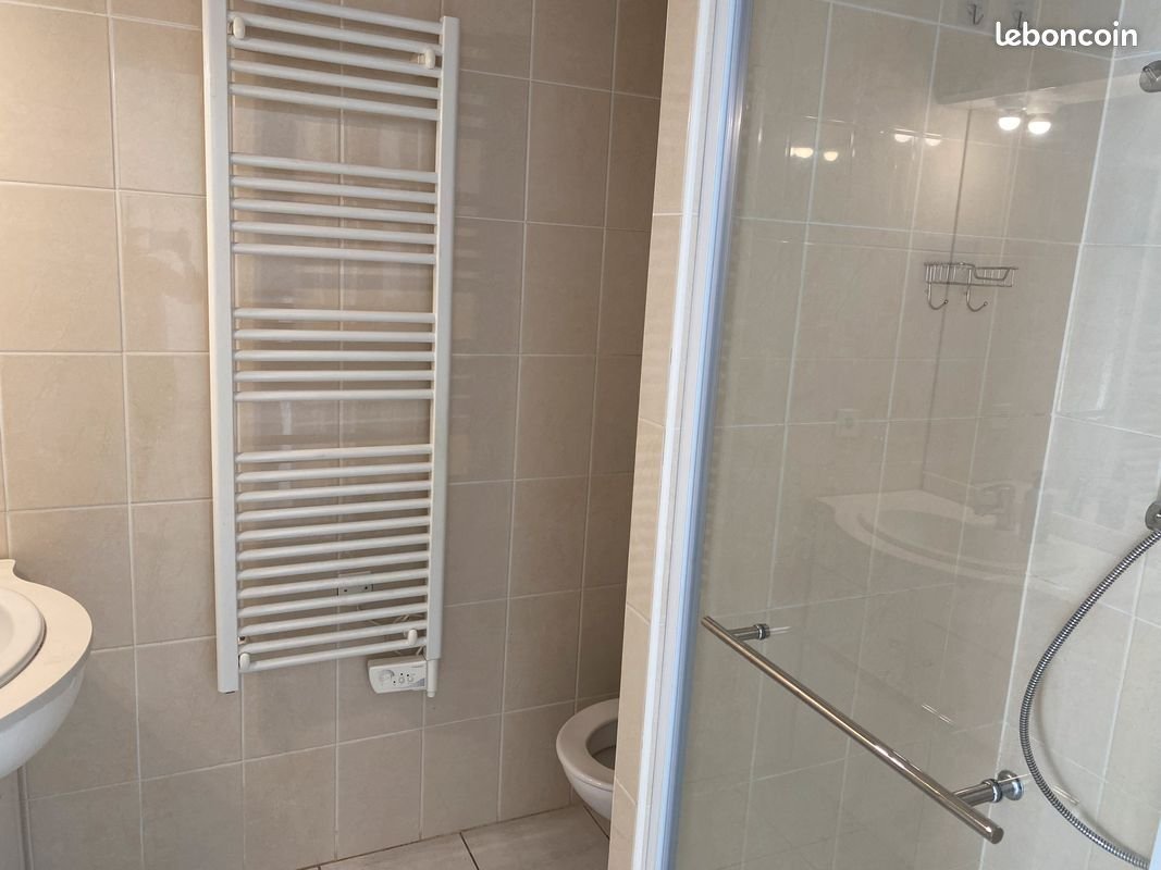 Appartement à louer, 50m², Castries