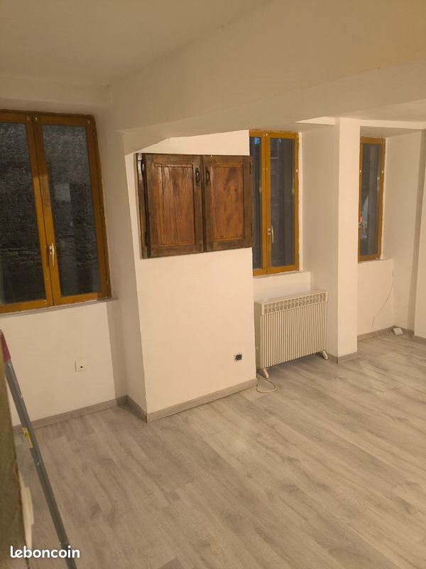 Maison à louer, 70m², Varzy