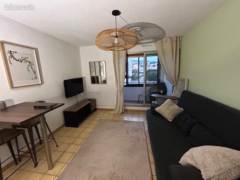 Appartement à louer, 20m², Sète
