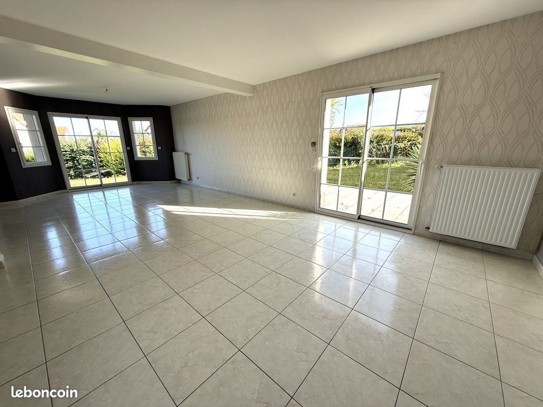 Maison à louer, 119m², Evrecy