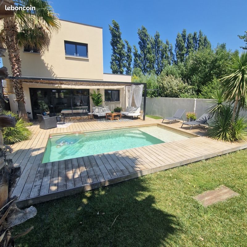 Maison à vendre, 162m², Saint-Laurent-d'Aigouze