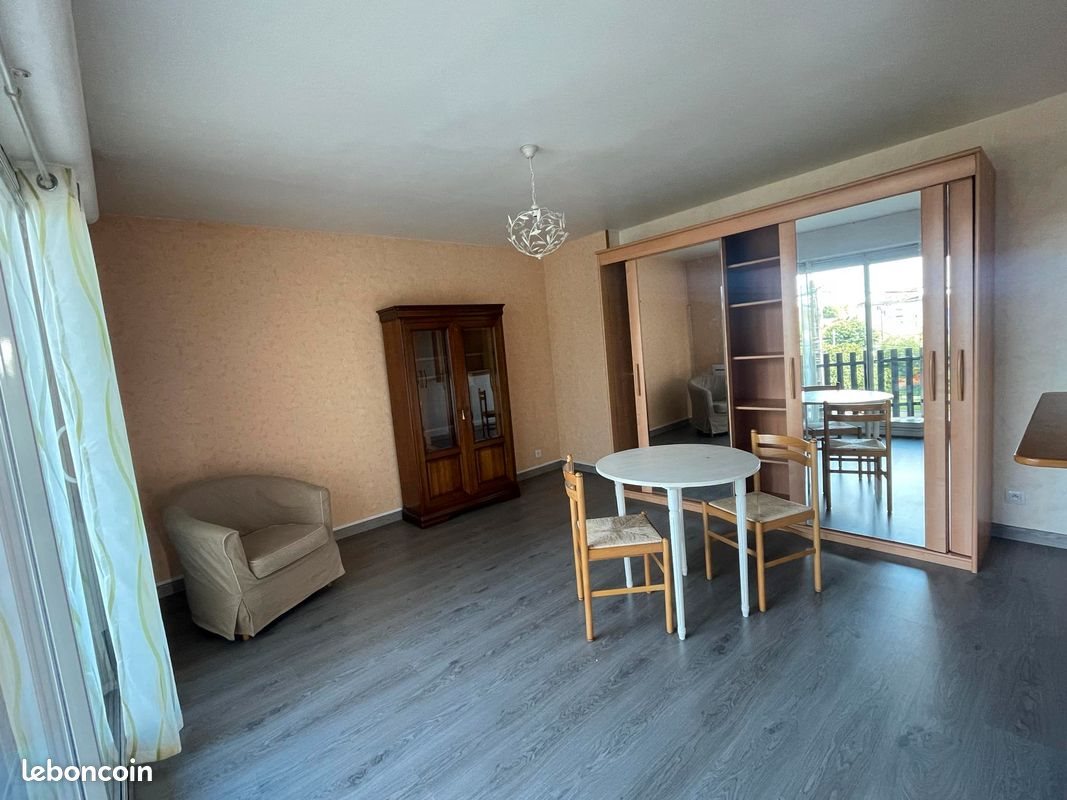 Appartement à louer, 41m², Pau