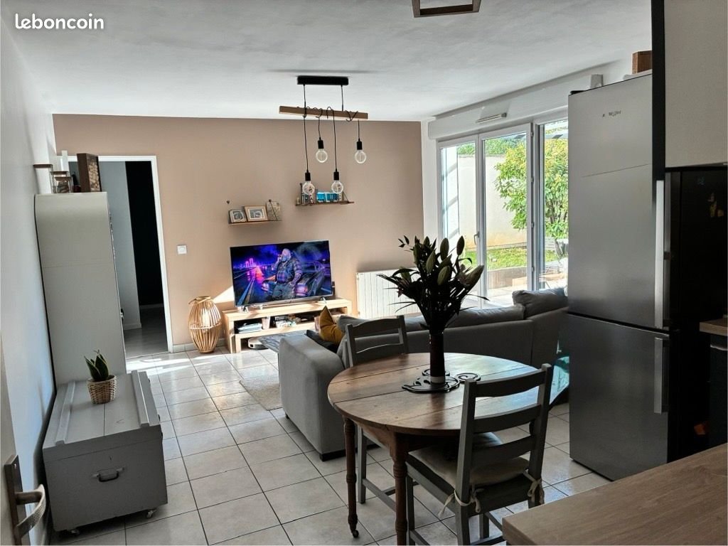 Appartement à vendre, 45m², Saint-Priest