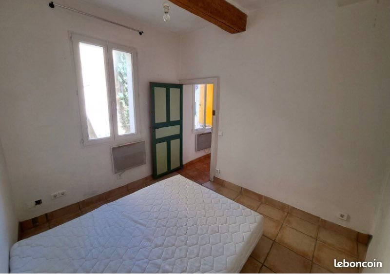 Appartement à louer, 23m², L'Isle-sur-la-Sorgue