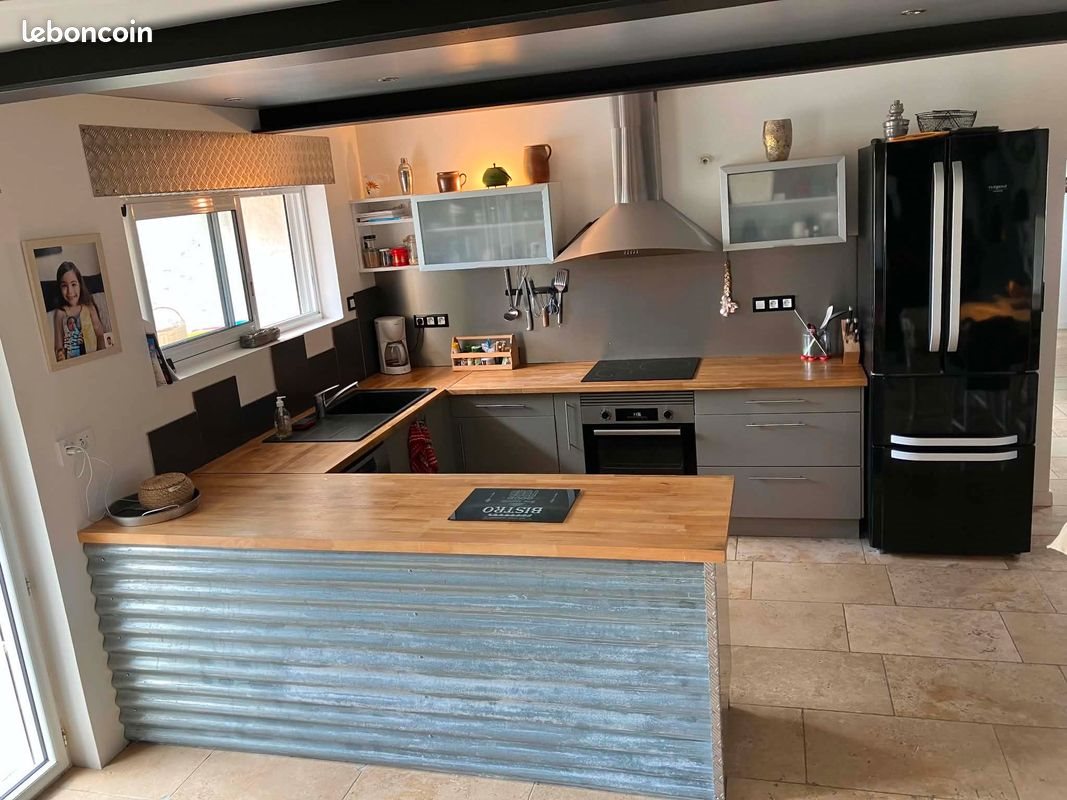 Maison à vendre, 211m², Savigné-sur-Lathan