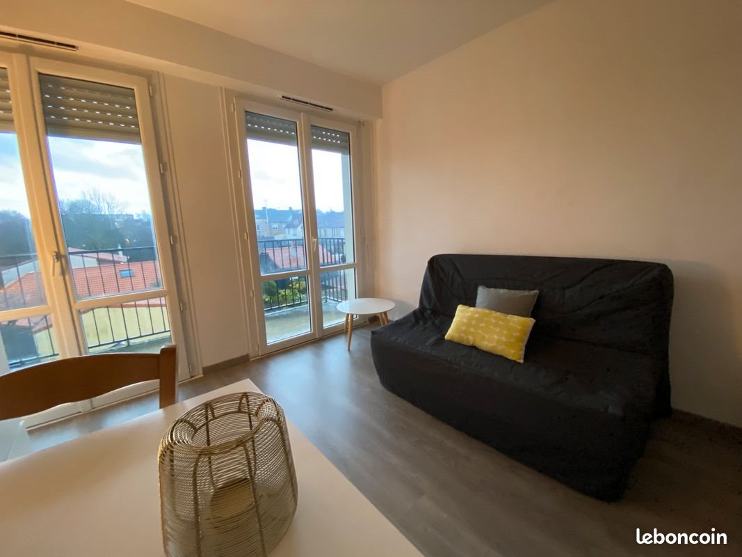 Appartement à louer, 23m², Cholet