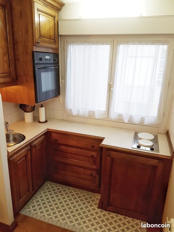 Appartement à louer, 24m², Courbevoie