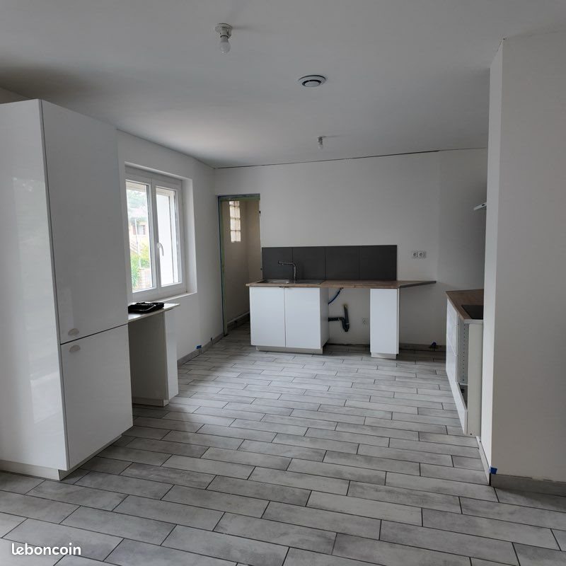 Appartement à louer, 70m², Mirande
