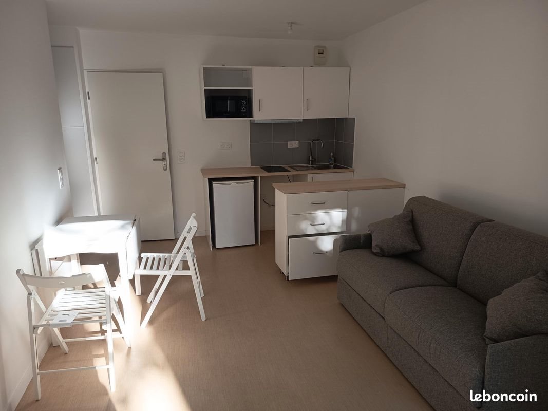 Appartement à louer, 25m², Romainville