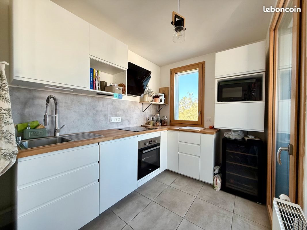 Appartement à vendre, 67m², Saint-Priest