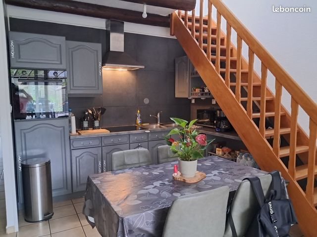Appartement à louer, 80m², Rémilly