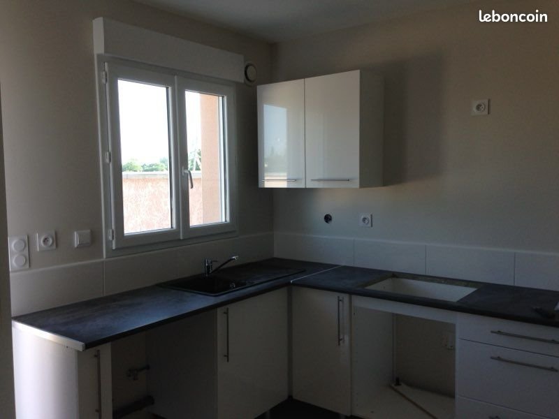 Maison à louer, 85m², Saint-Romain-de-Jalionas