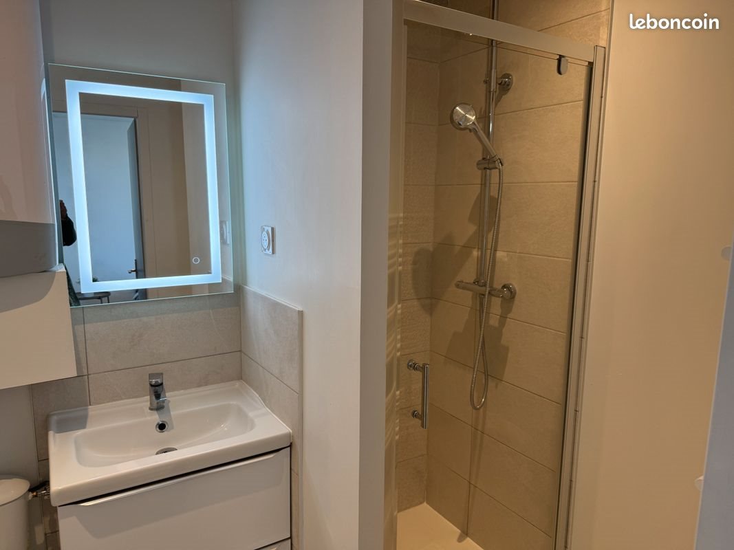 Appartement à louer, 18m², Talence