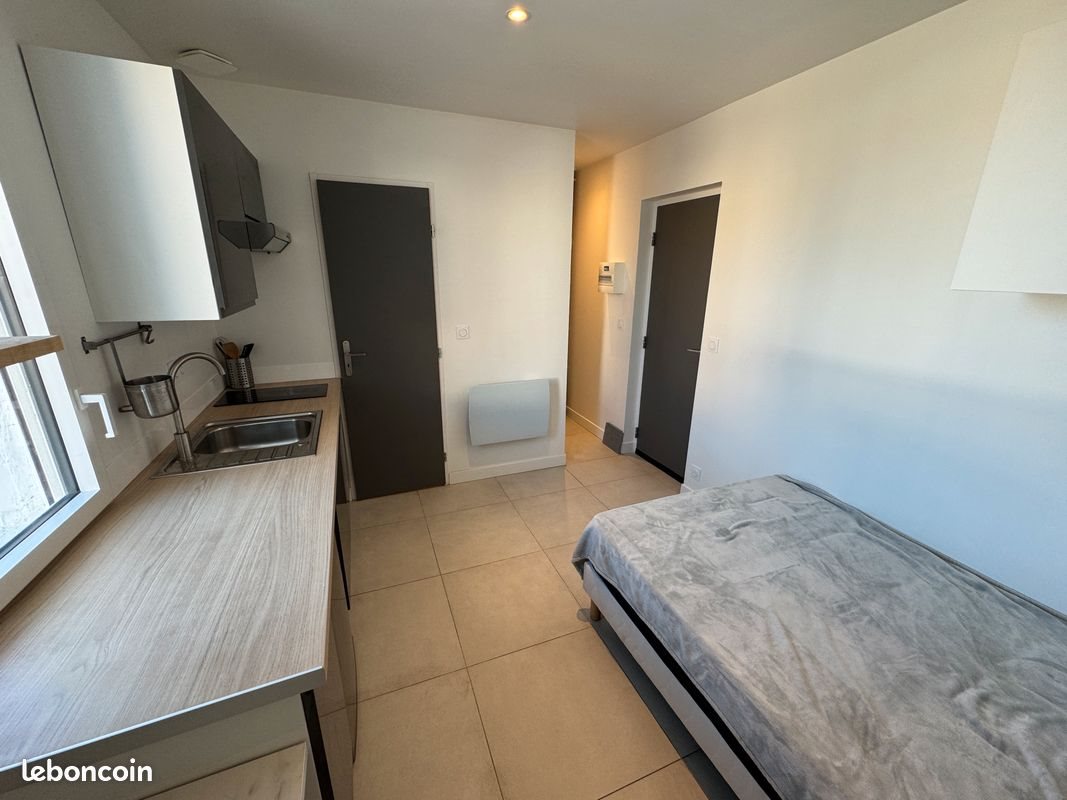 Appartement à louer, 18m², Talence