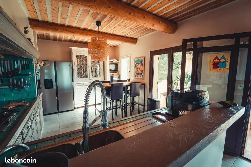 Maison à vendre, 300m², Lagnes