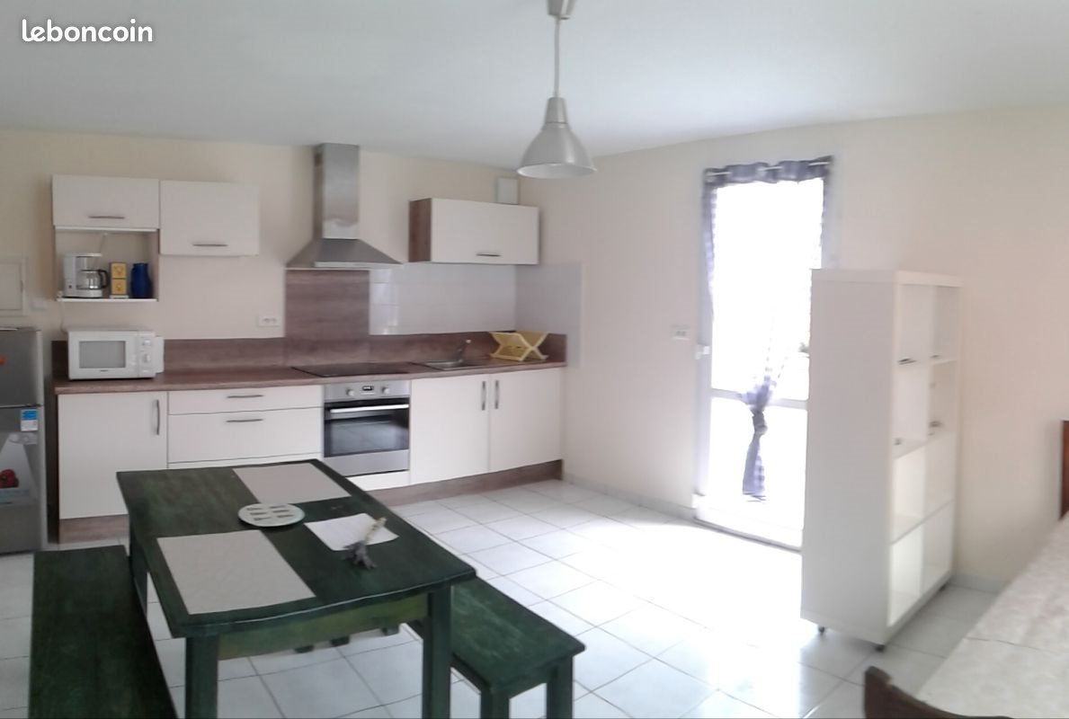 Appartement à louer, 27m², Creissels