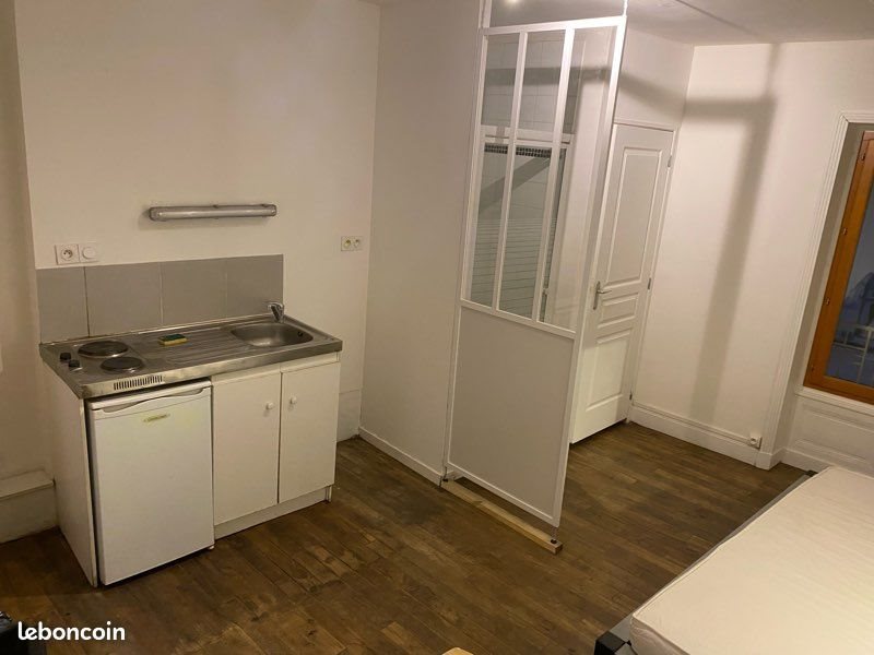 Appartement à louer, 16m², Roanne