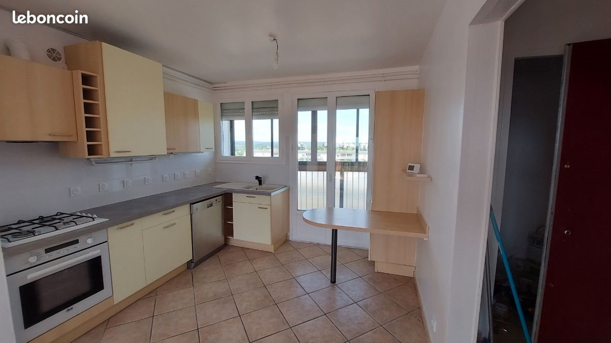 Appartement à louer, 85m², Orange