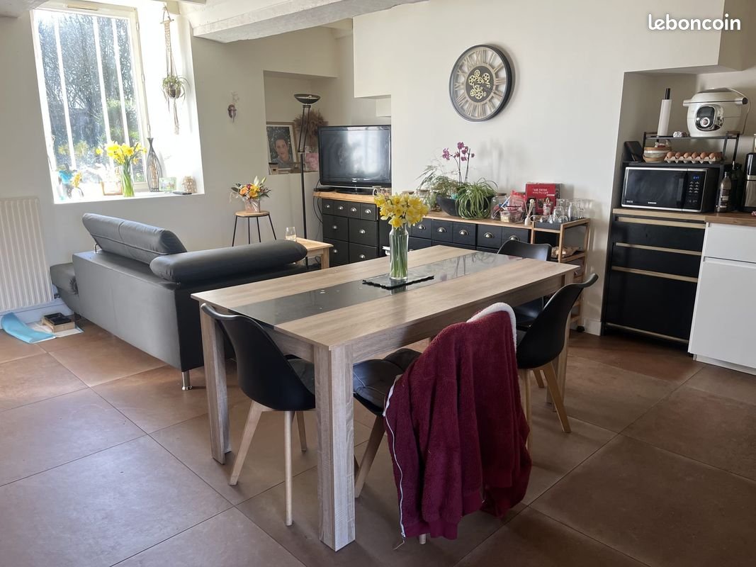 Maison à louer, 140m², Saint-Mars-d'Égrenne