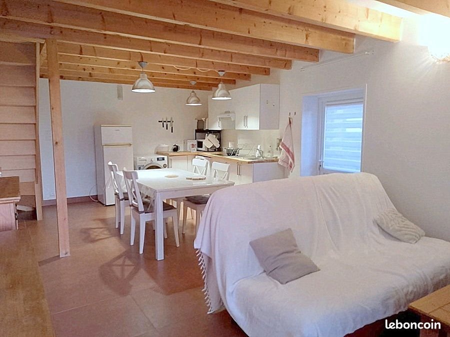 Maison à louer, 59m², Courçon