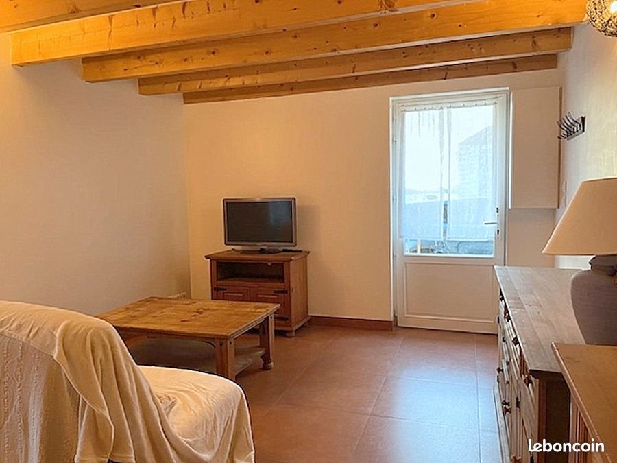 Maison à louer, 59m², Courçon
