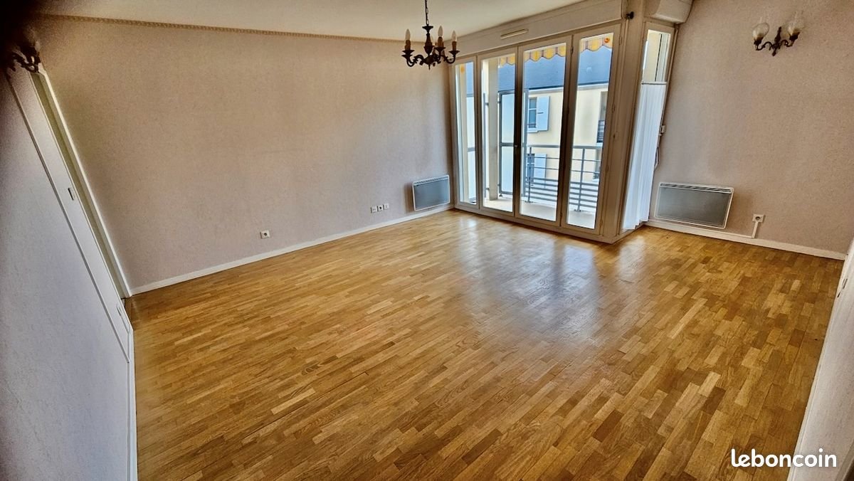 Appartement à vendre, 75m², Crépy-en-Valois