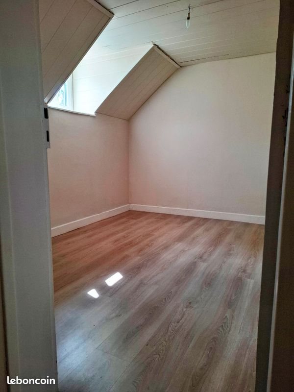 Appartement à louer, 61m², Saint-Cernin