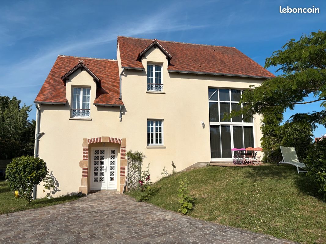Maison à vendre, 157m², Saint-Hilaire-Saint-Mesmin