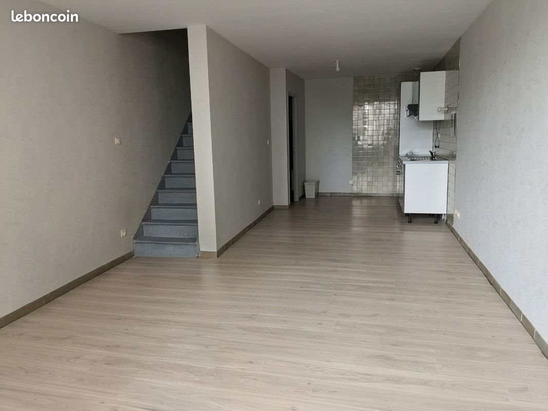 Appartement à louer, 96m², Gy