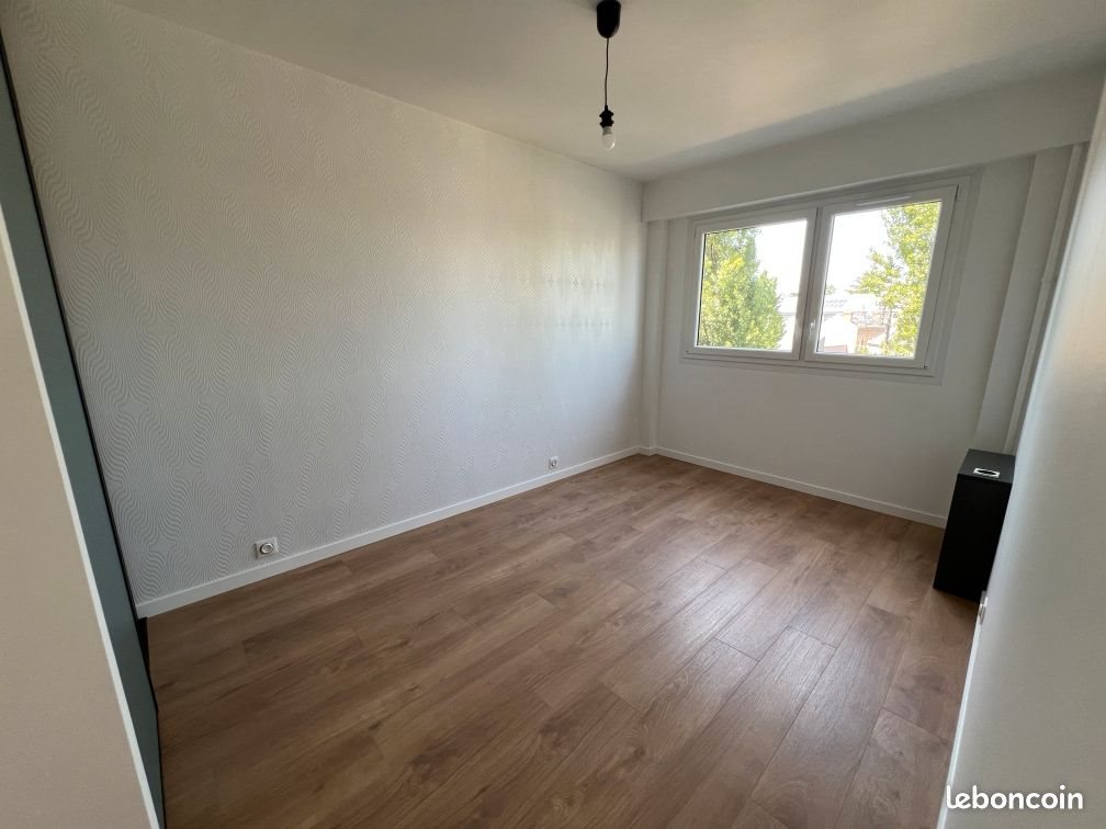 Appartement à louer, 90m², Orléans
